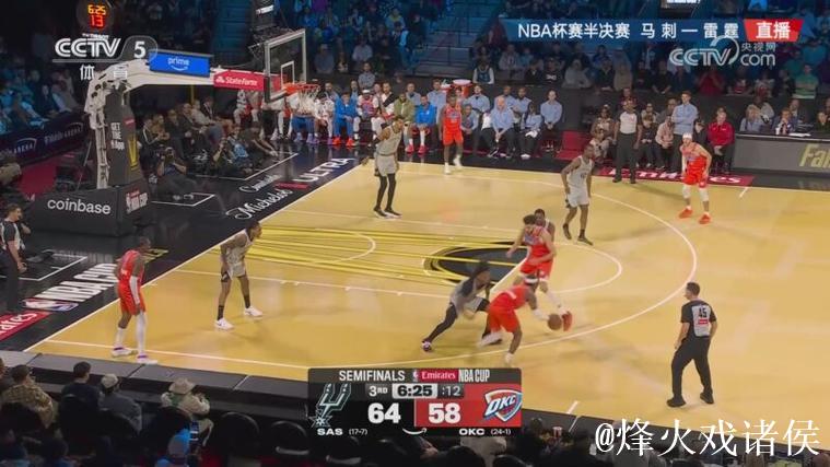 福克斯追身快攻 卡斯尔滞空拉杆打进 福克斯追身快攻 卡斯尔滞空拉杆打进